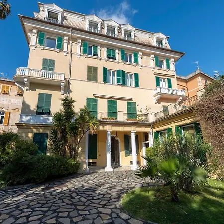 Liberty In Nervi - Happy Génova